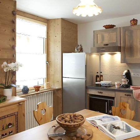 Appartement Zian Justine Lullin Zewnętrze zdjęcie